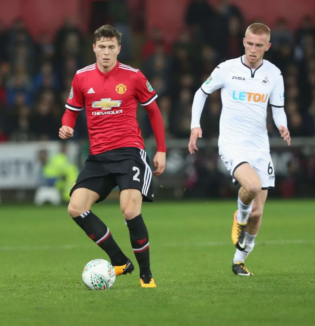 不断受到关 不断受到关